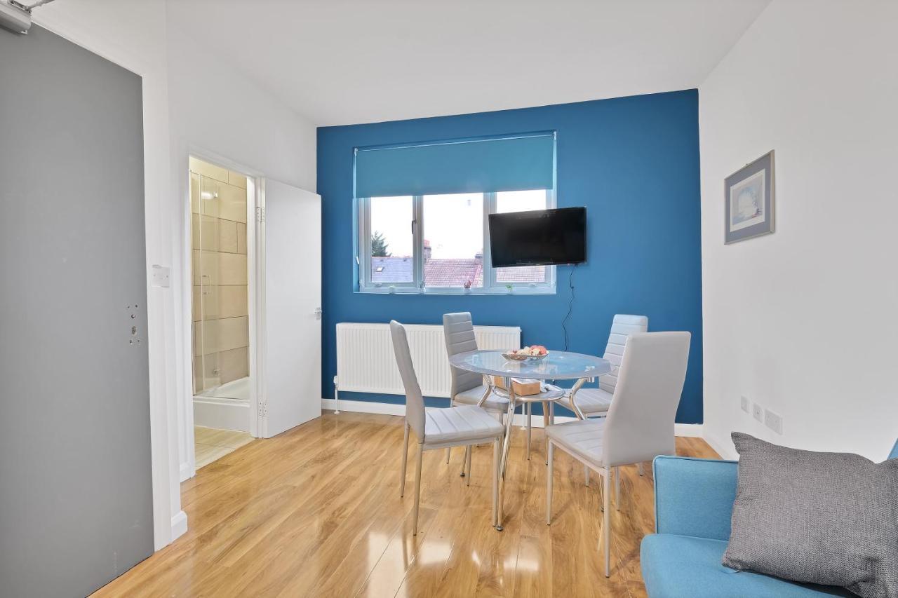 Harrow on the Hill Fernbank Rooms Sudbury Hill, Harrow, Self-Contained Studios With En-Suite المظهر الخارجي الصورة